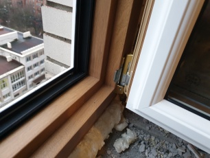 Окна Мюнхен на Светлановский проспект